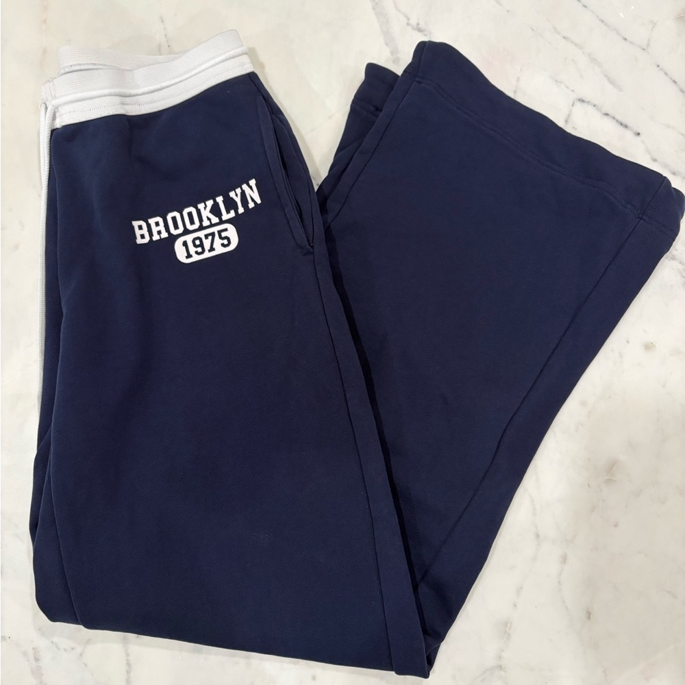 Women’s Edikted navy blue Brookie Sweatpants